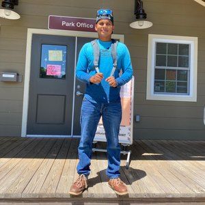 Meet your Posher, Jose